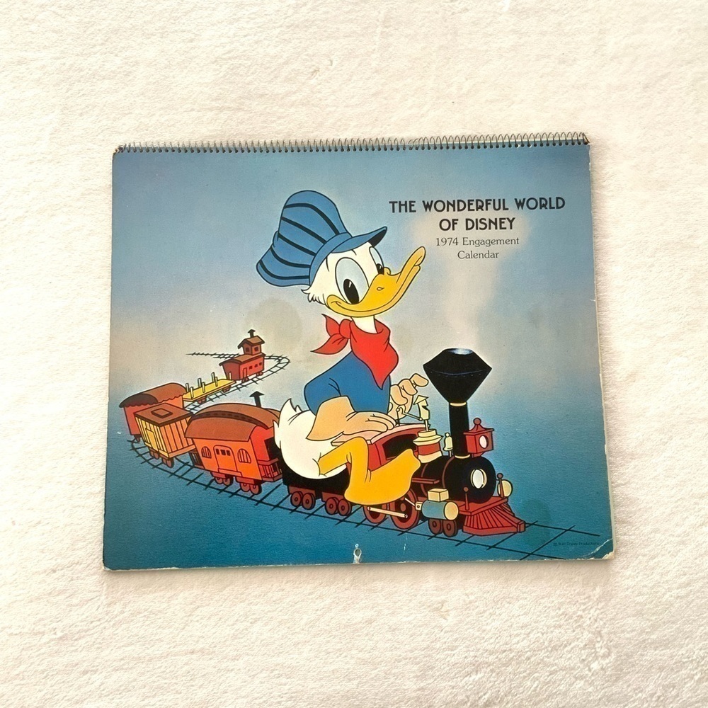 𝅺VINTAGE Hallmark The Wonderful World Of Disney 1974 Engagement Calendar UNUSED